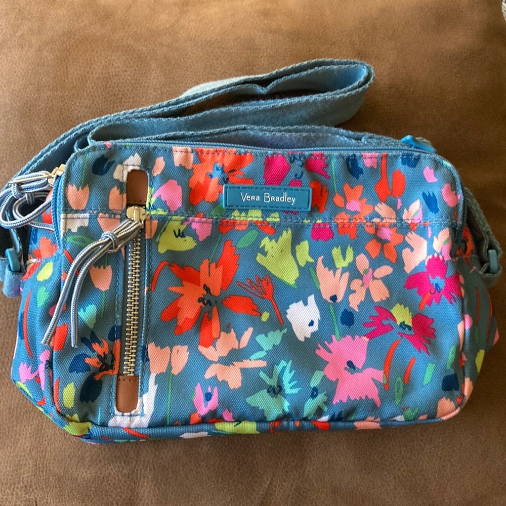 Vera Bradley Superbloom Sketch on the Horizon crossbody bag